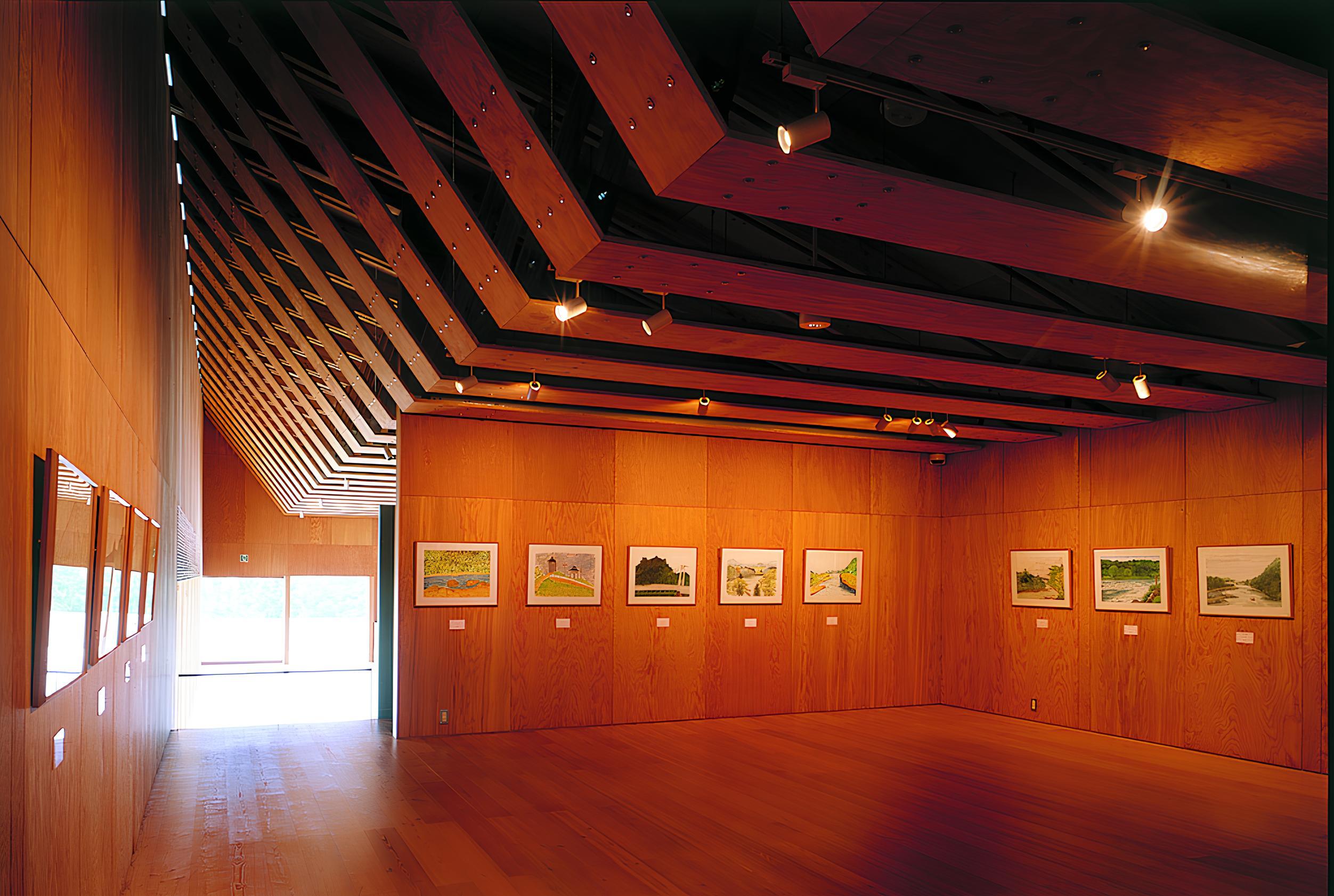 最上川美術館・真下慶治記念館